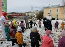 С Днем рождения, Дедушка Мороз!
